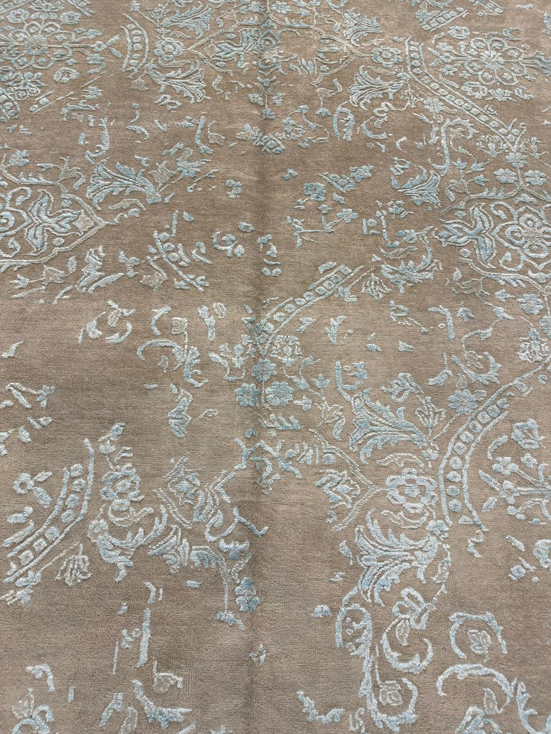 Modern Indian Rug | 7'11" X 9'11" - photo 10