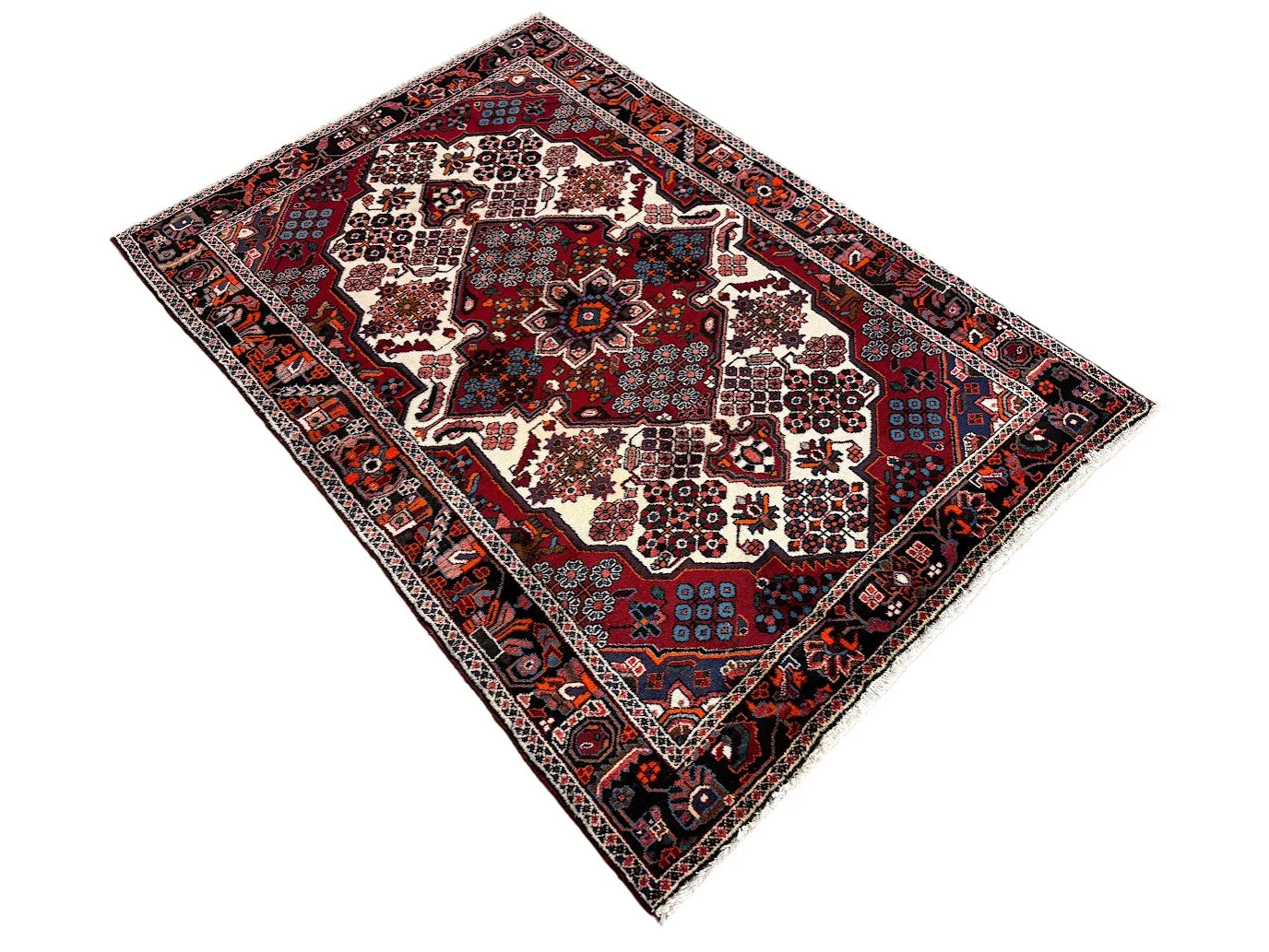 Nahawand Rug | 4'8" X 7' - photo 4