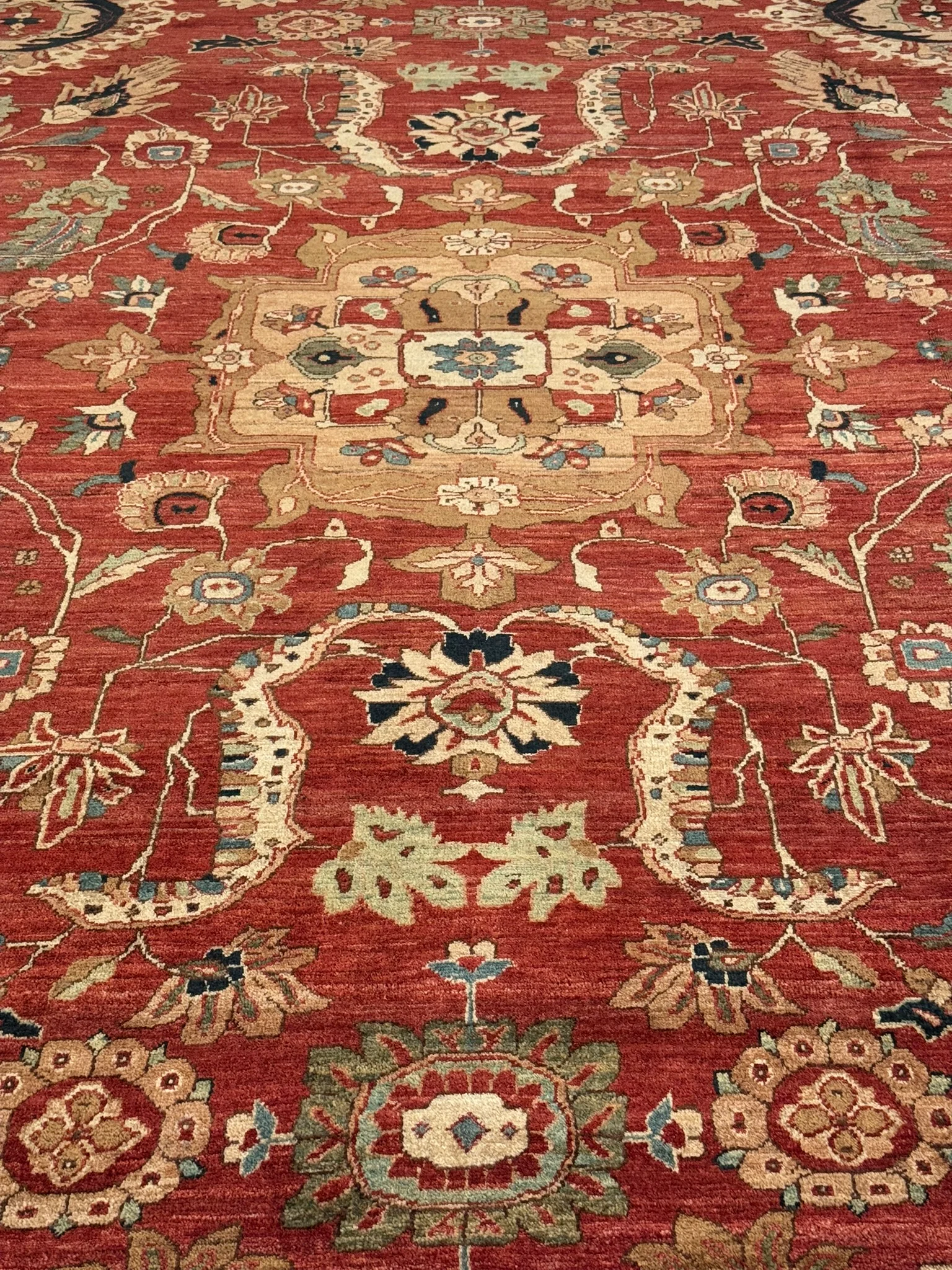 Farahan Sarouk Rug | 12'10" x 15'4" - photo 7