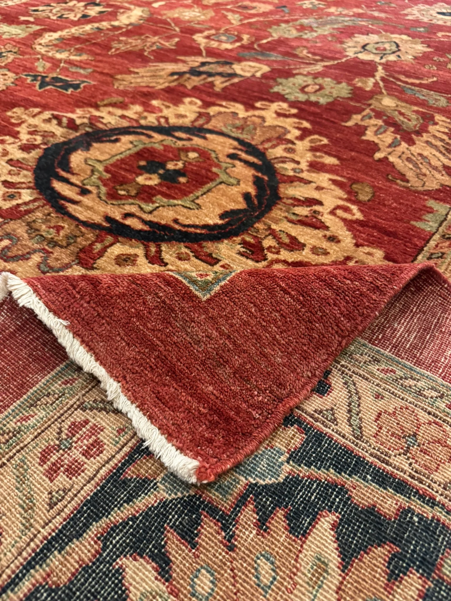 Farahan Sarouk Rug | 12'10" x 15'4" - photo 12