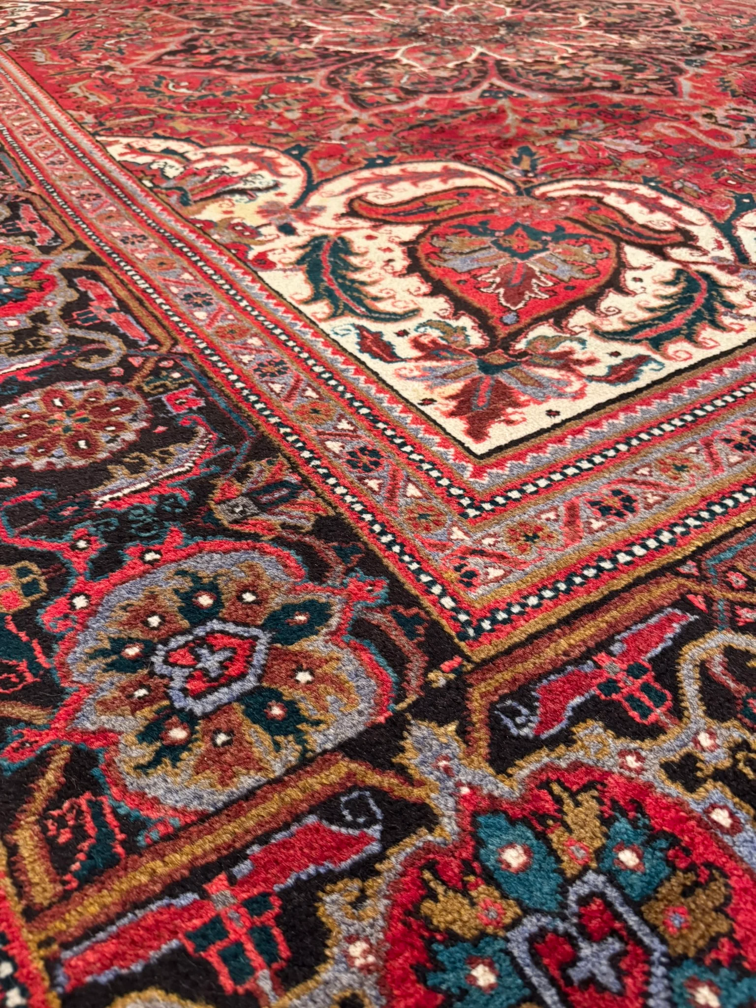Heriz Rug | 10' x 12'2" - photo 8