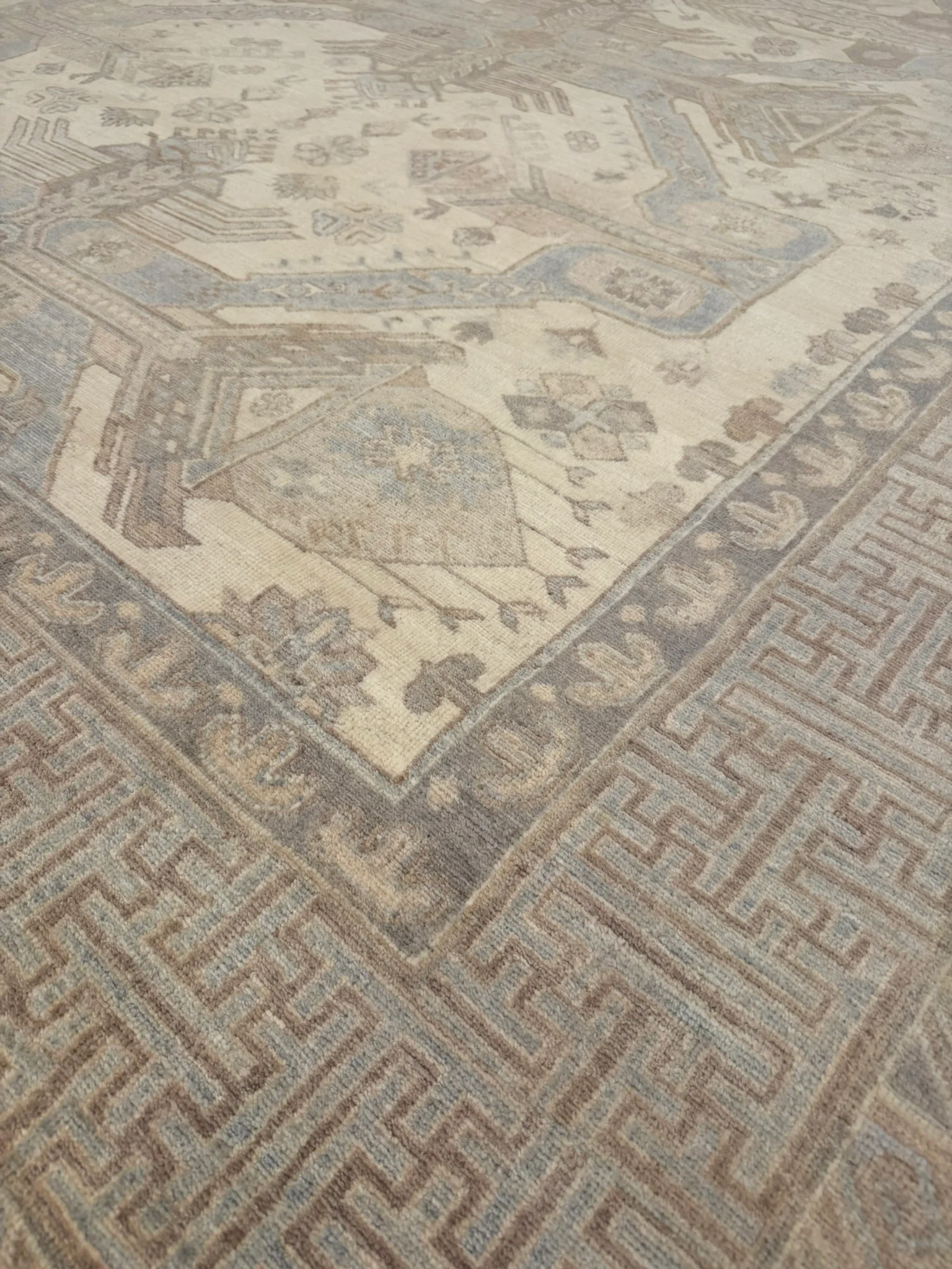 Khotan Rug | 8'2" x 9'11" - photo 8
