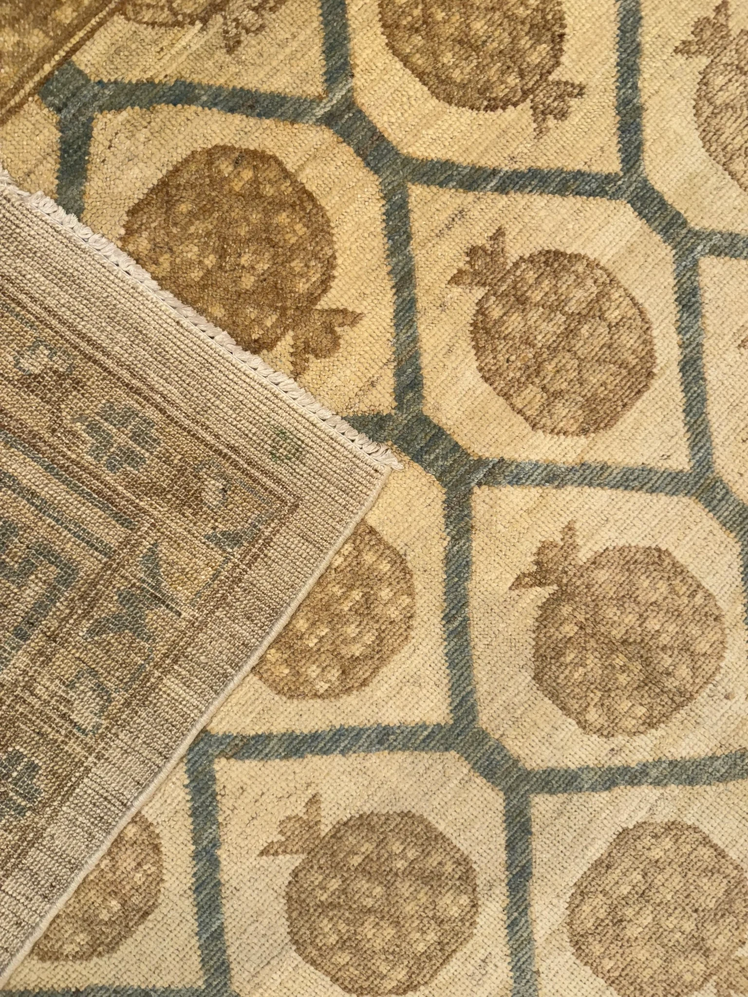 Khotan Rug | 9'11" x 13'7" - photo 10
