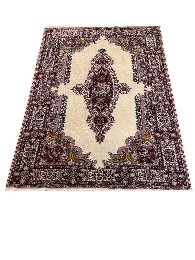 Kashmir Rug | 4'11" X 7' - photo 3