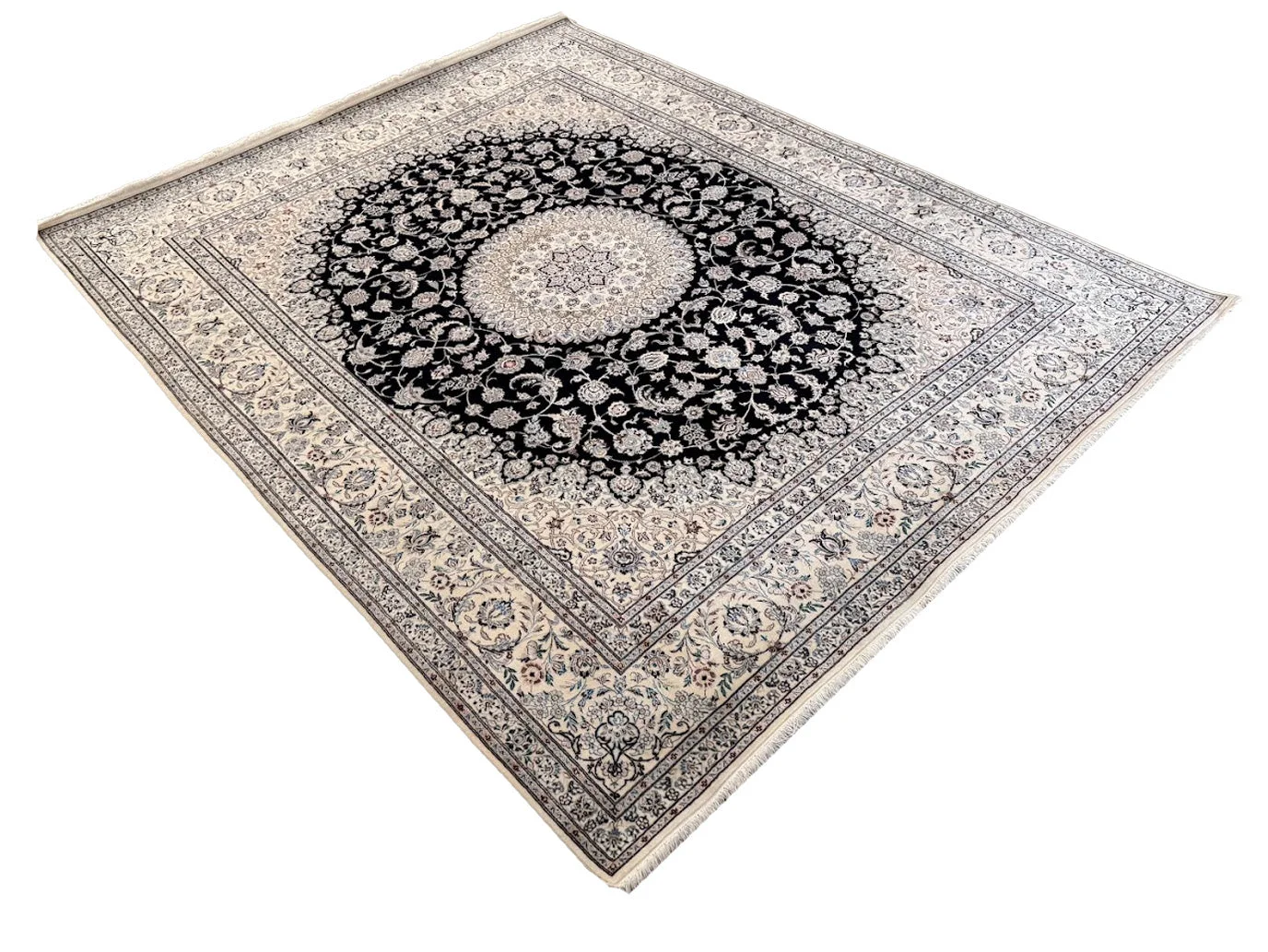 Fine Nain Rug | 7' X 8' - photo 5
