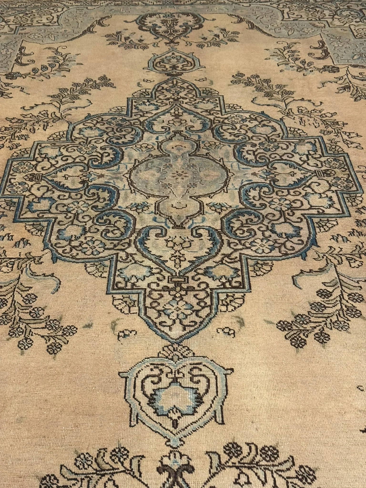 Vintage Tabriz Rug | 11'3" x 14'6" - photo 7