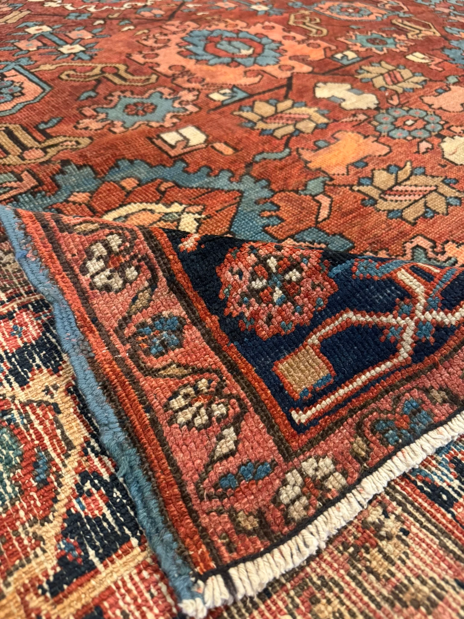 Antique Bakhshaish Rug | 9' X 12' - photo 10