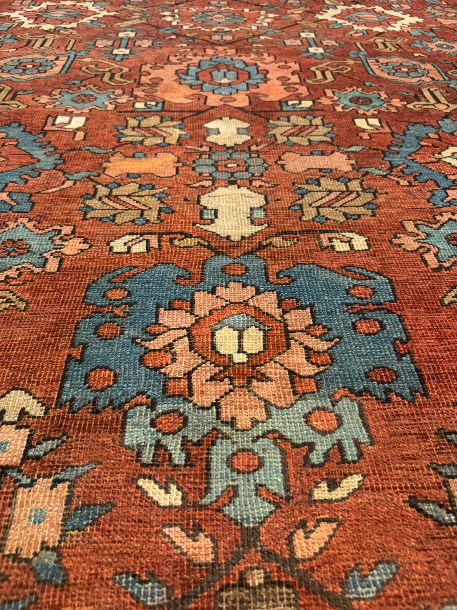 Antique Bakhshaish Rug | 9' X 12' - photo 12