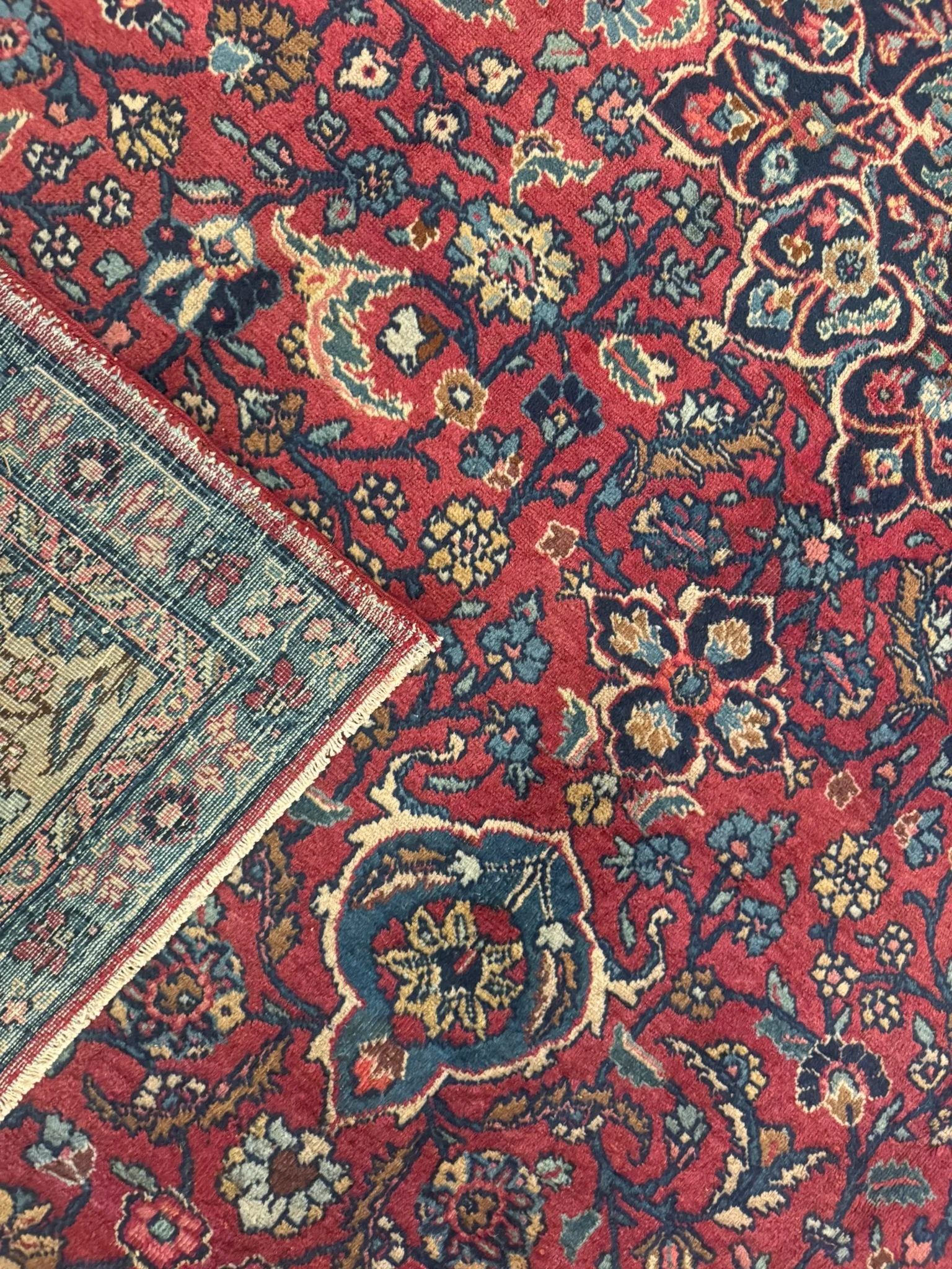 Fine Tabriz Rug | 7'4" x 10'2" - photo 10