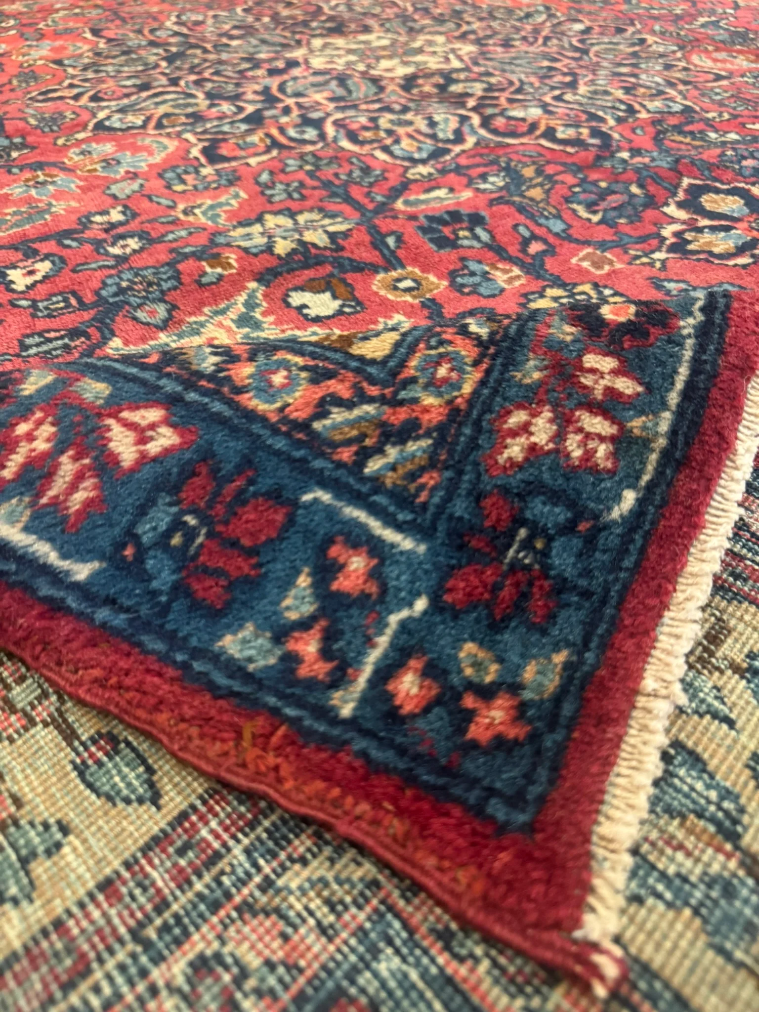 Fine Tabriz Rug | 7'4" x 10'2" - photo 11
