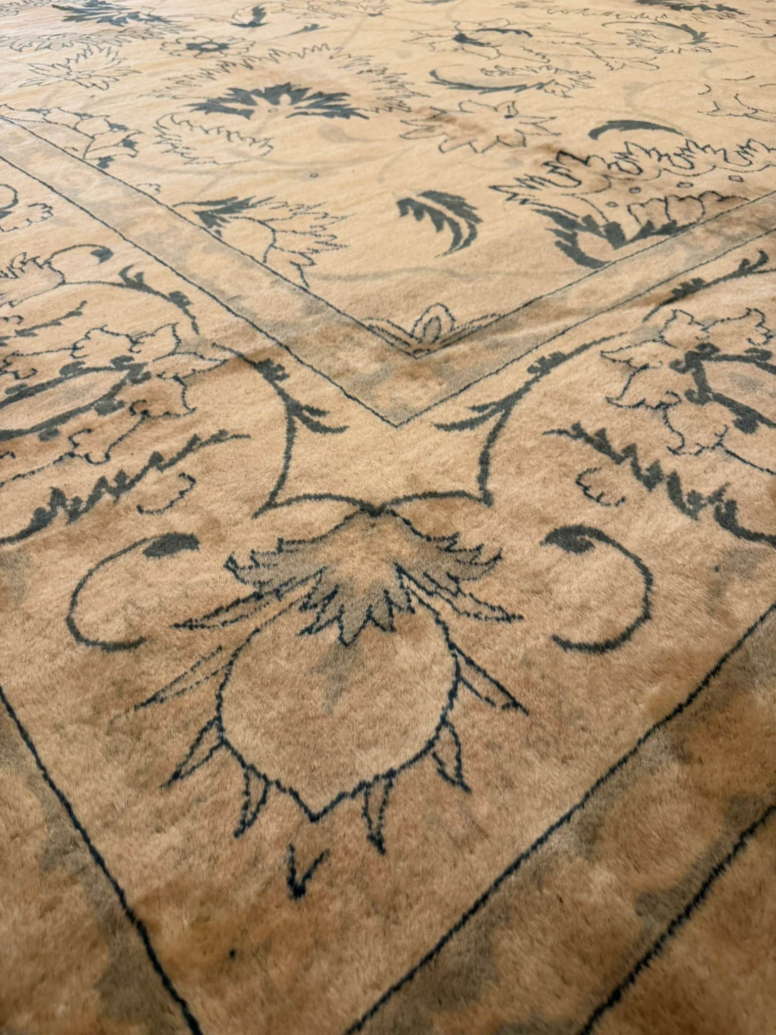 Mahal Rug | 11'4" x 16' - photo 8