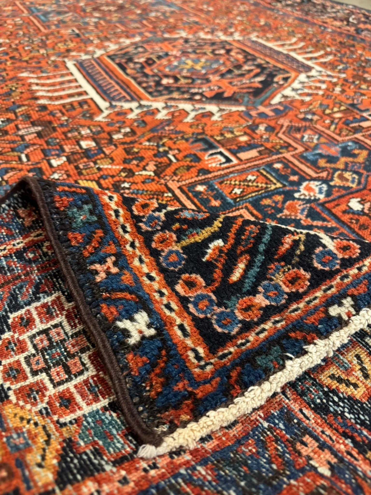 Antique Fine Karajeh Heriz Rug | 4'10" X 6'6" - photo 8