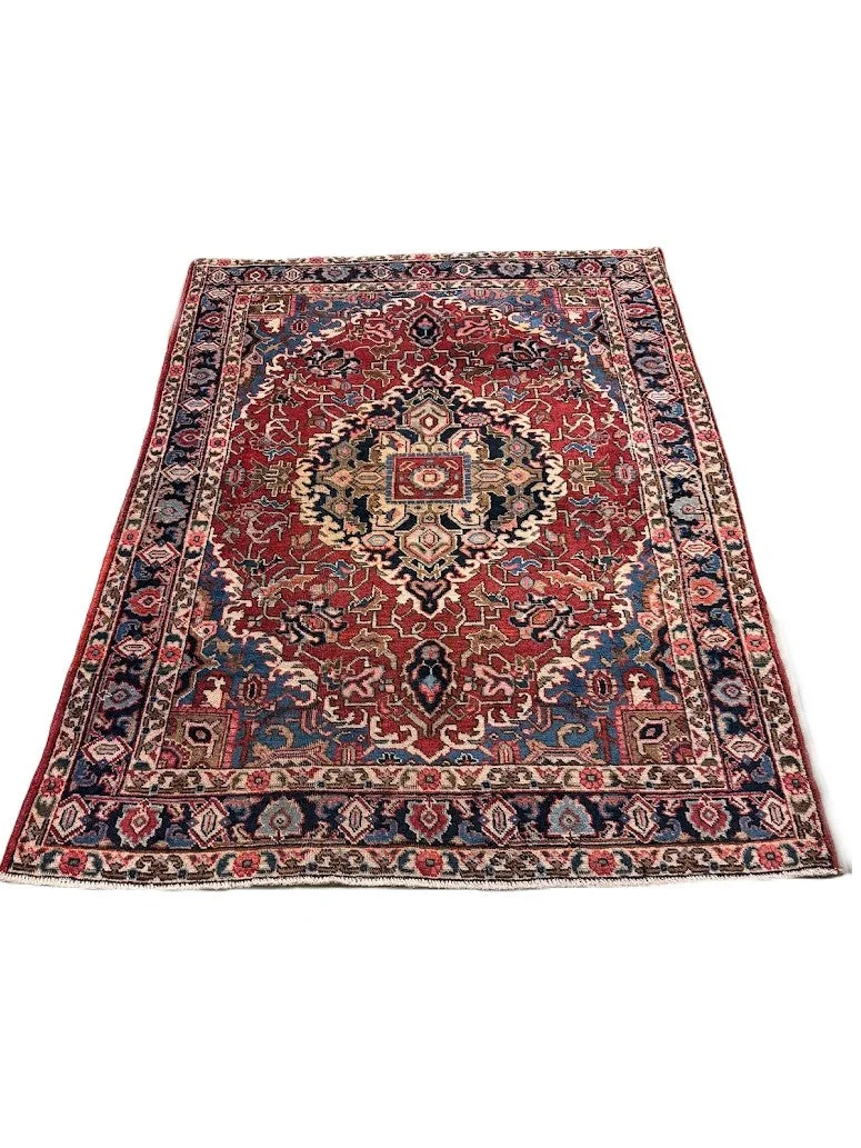 Antique Fine Heriz Rug | 4'5 X 6'1 - photo 3