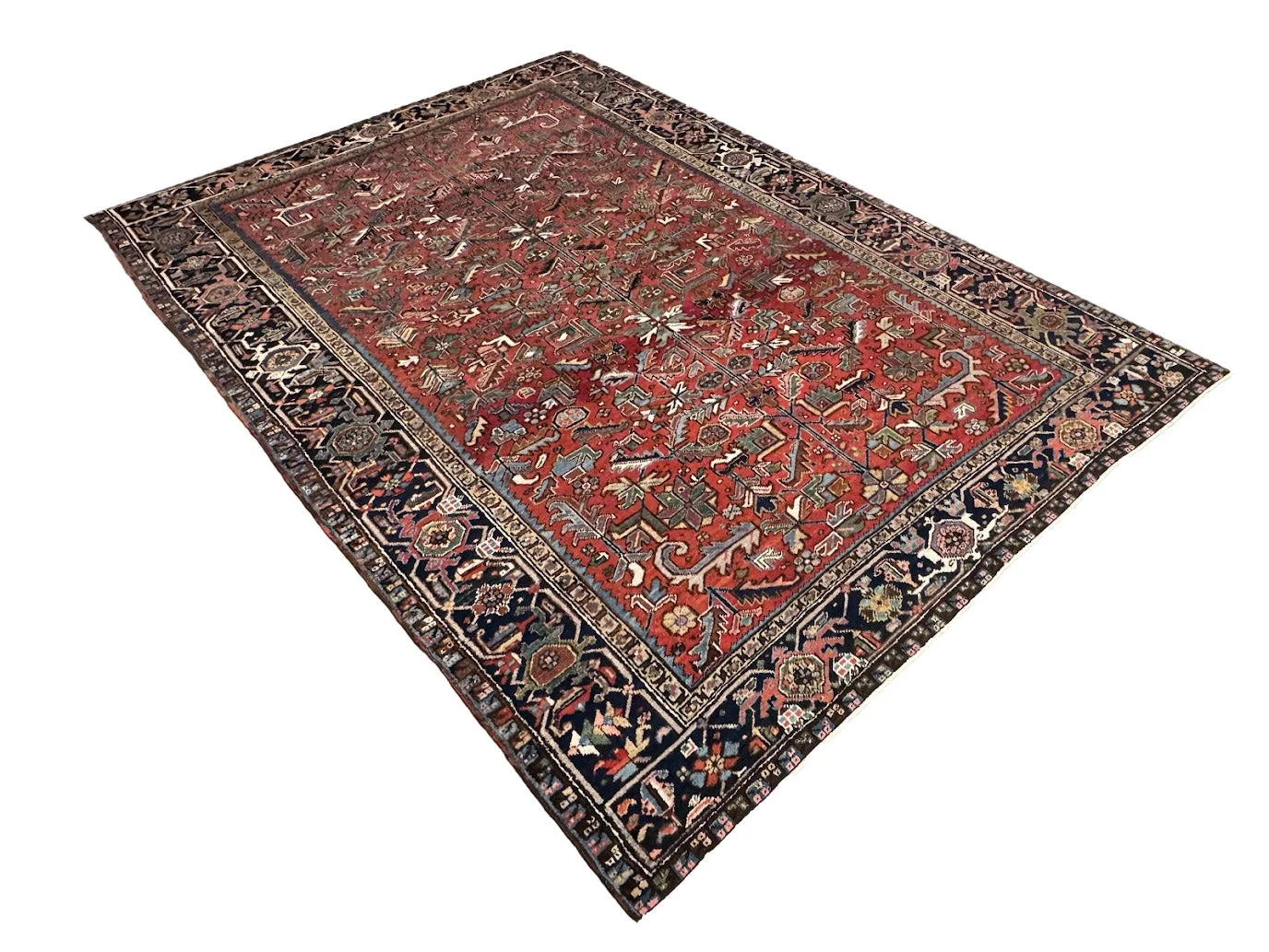 Vintage Heriz Rug | 7'9" X 10'4" - photo 4