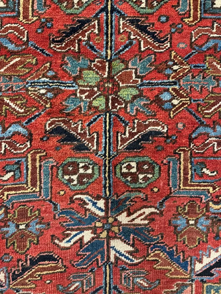 Vintage Heriz Rug | 7'9" X 10'4" - photo 10