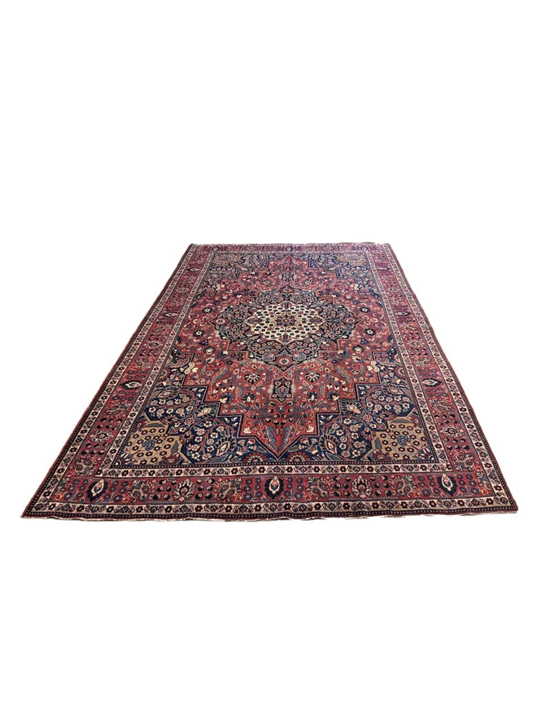 Fine Tabriz Rug | 8' X 11'6" - photo 2