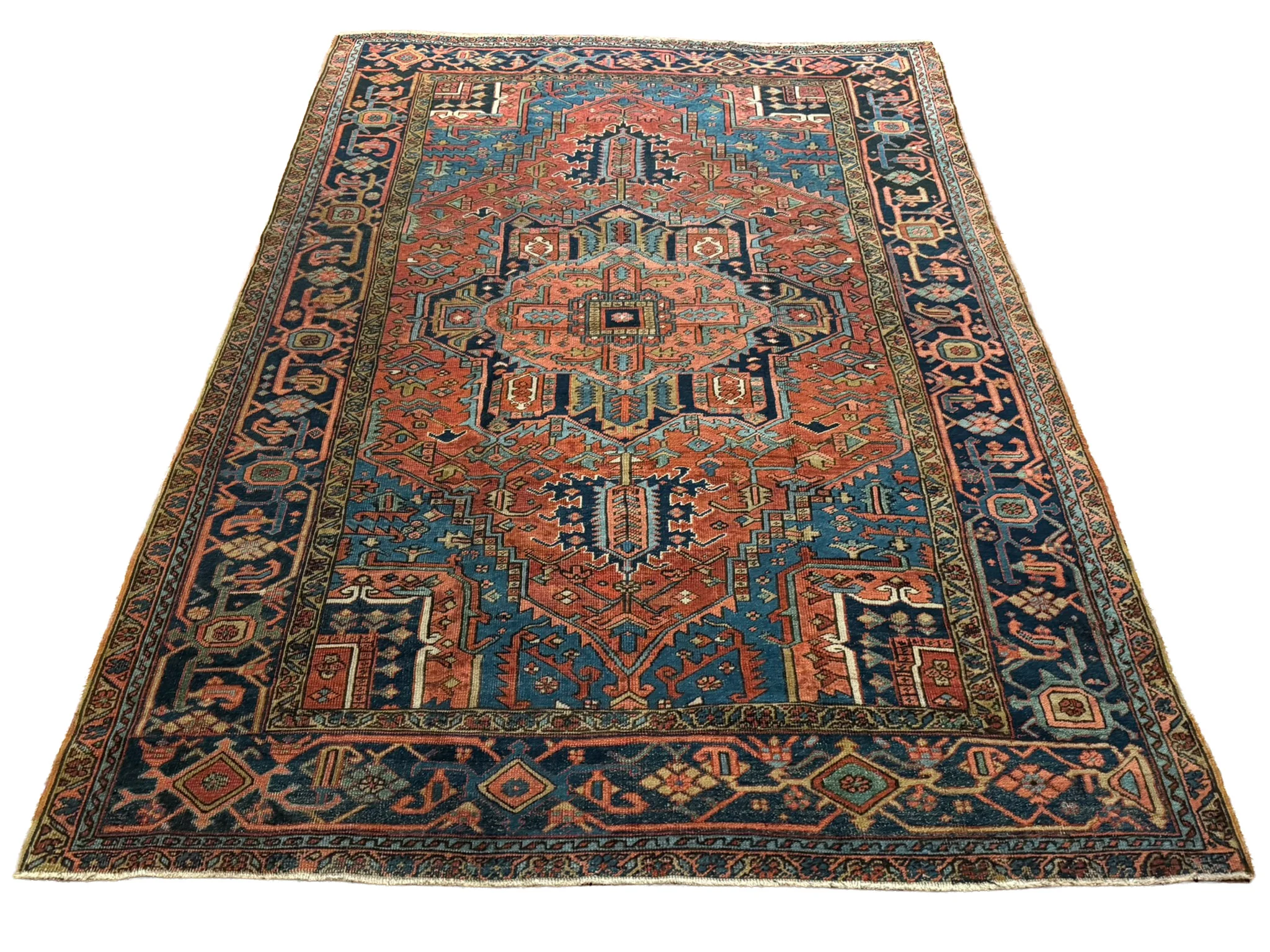 Antique Serapi Heriz Rug | 6'10" x 9'8" - photo 2
