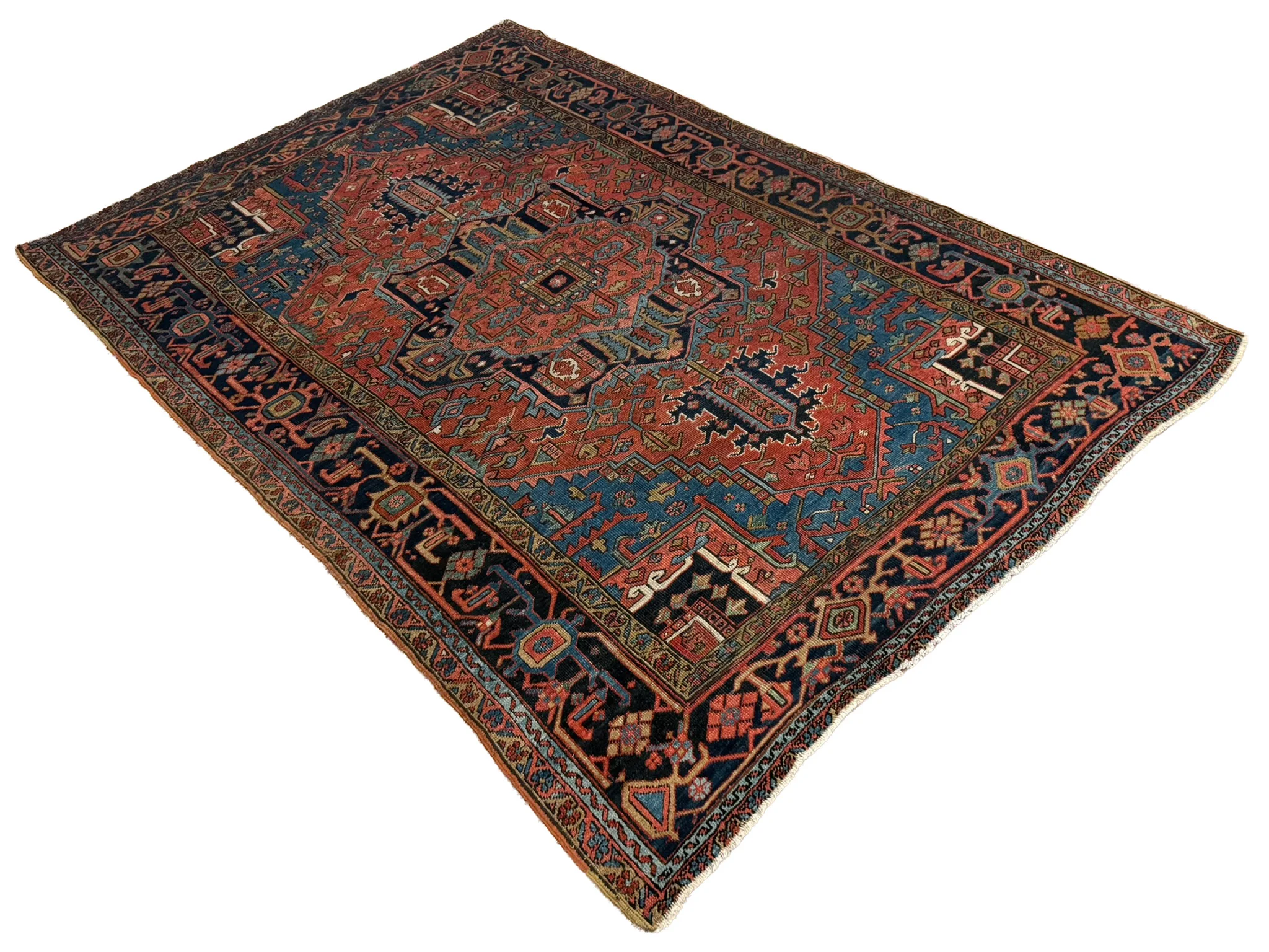 Antique Serapi Heriz Rug | 6'10" x 9'8" - photo 4