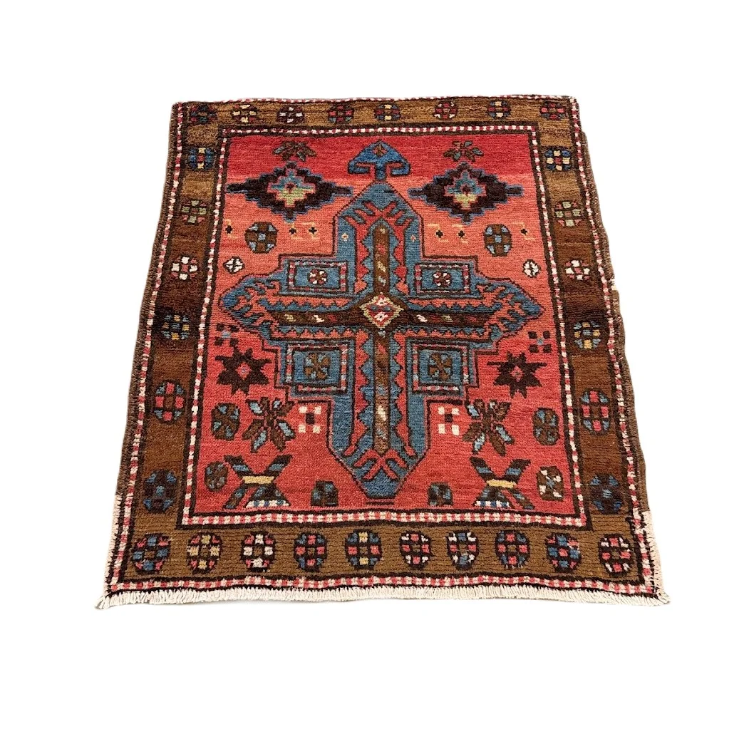 Antique Karajeh Heriz Rug | 2'7" X 3'1" - photo 3