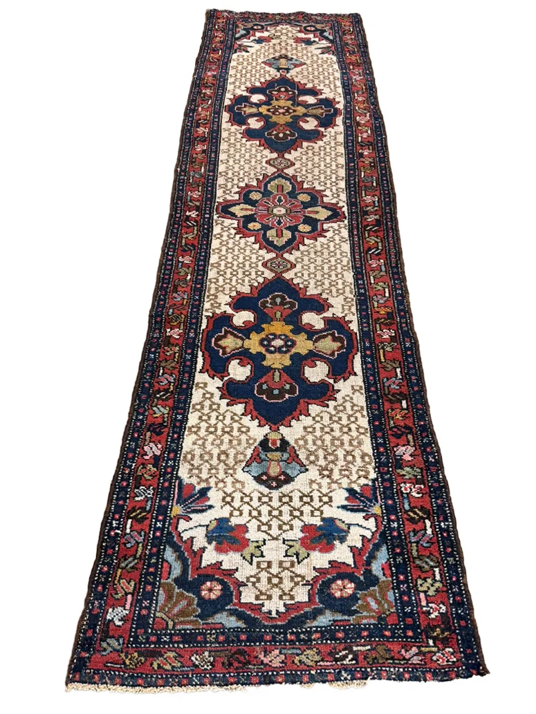 Hamadan Runner | 2'7" x 9'7" - photo 2