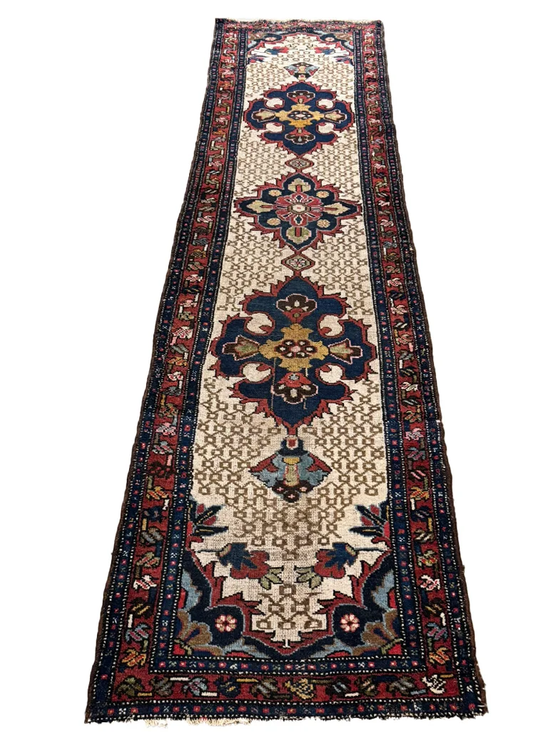 Hamadan Runner | 2'7" x 9'7" - photo 3