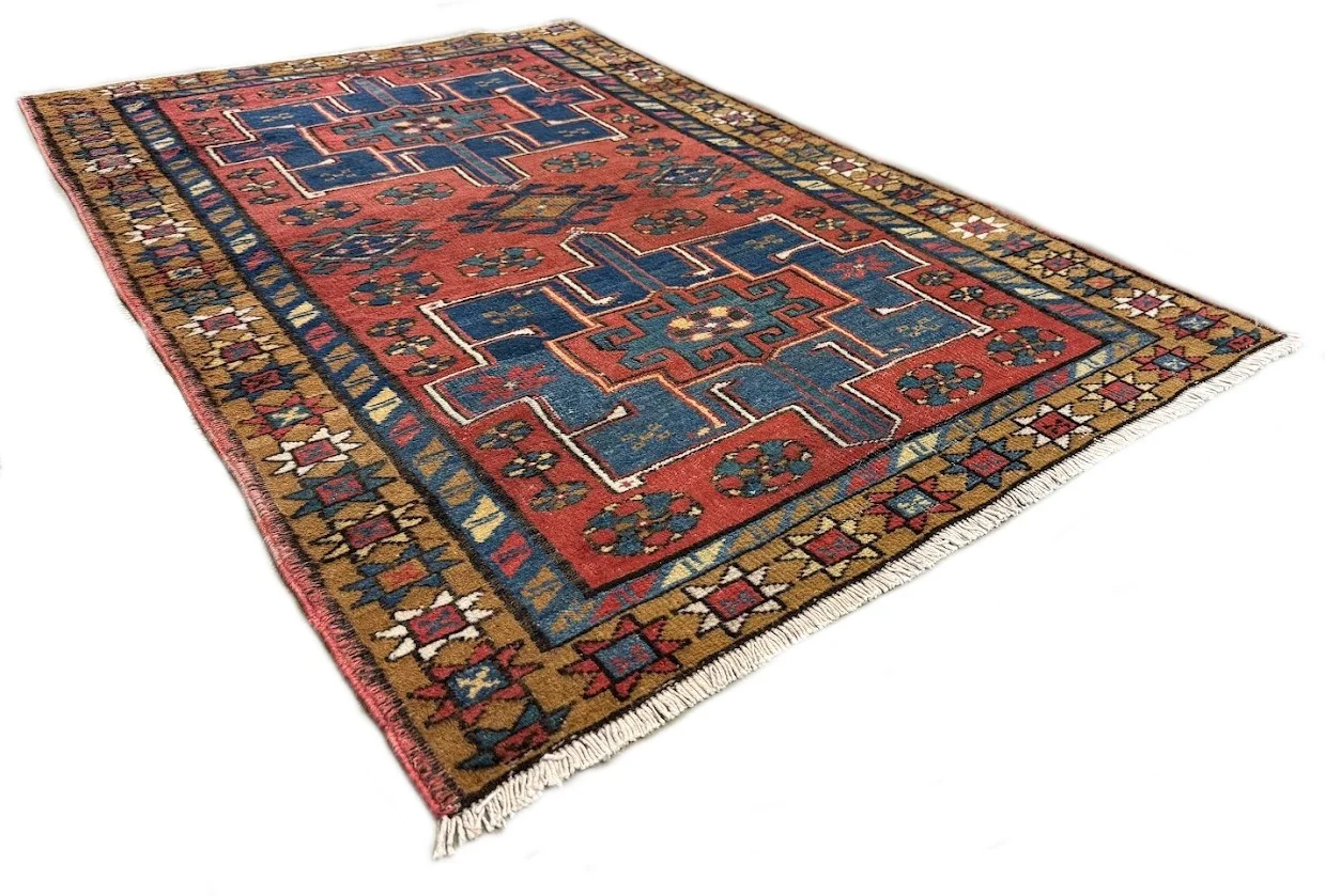 Antique Karajeh Heriz Rug | 3'3" X 5'3" - photo 5