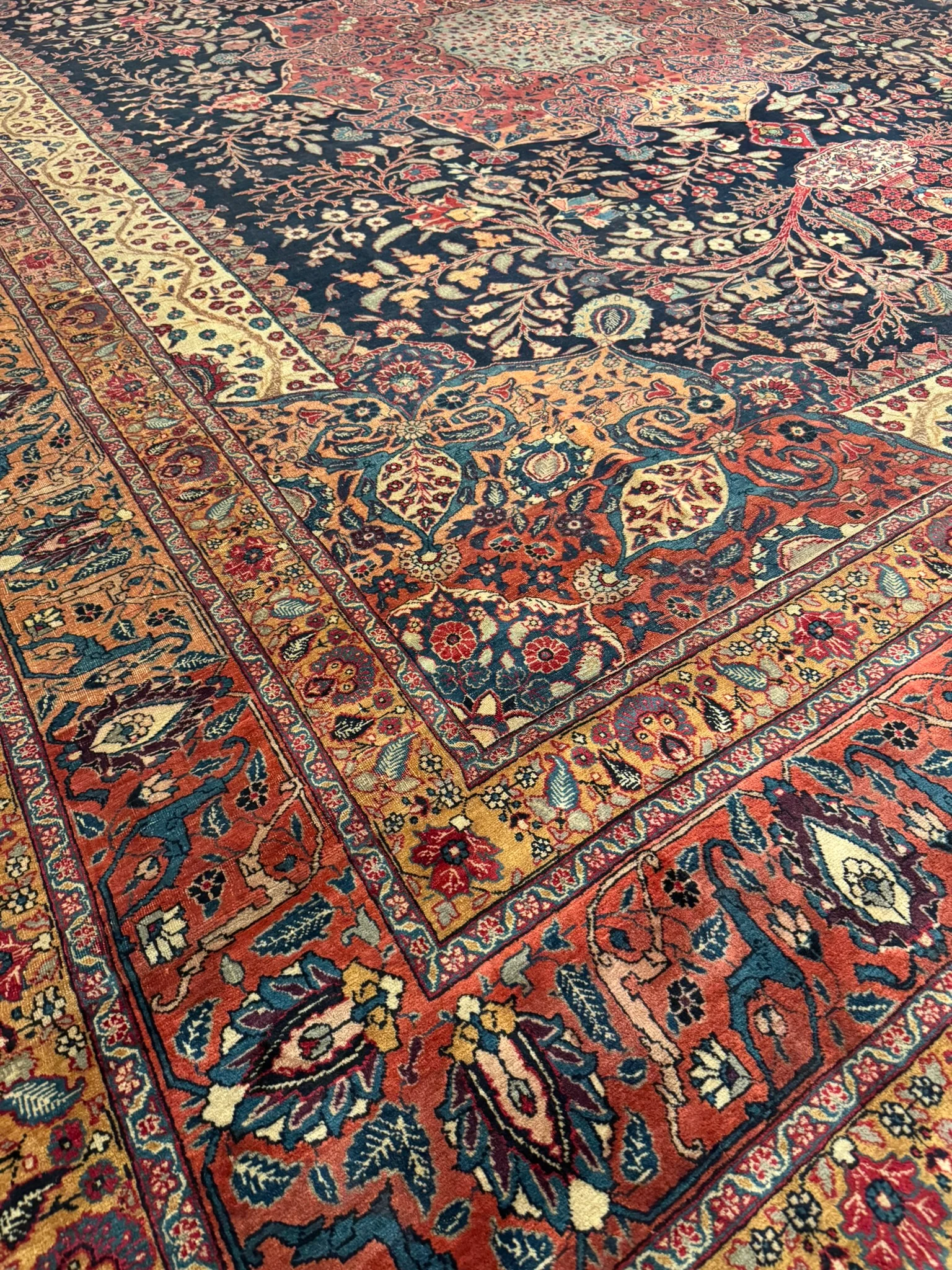 Antique Fine Tabriz Rug | 12'6" x 16'1" - photo 8
