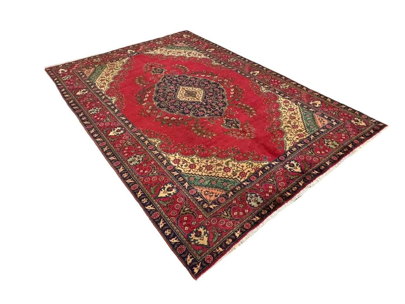 Fine Tabriz Rug | 8' X 11'6" - photo 3