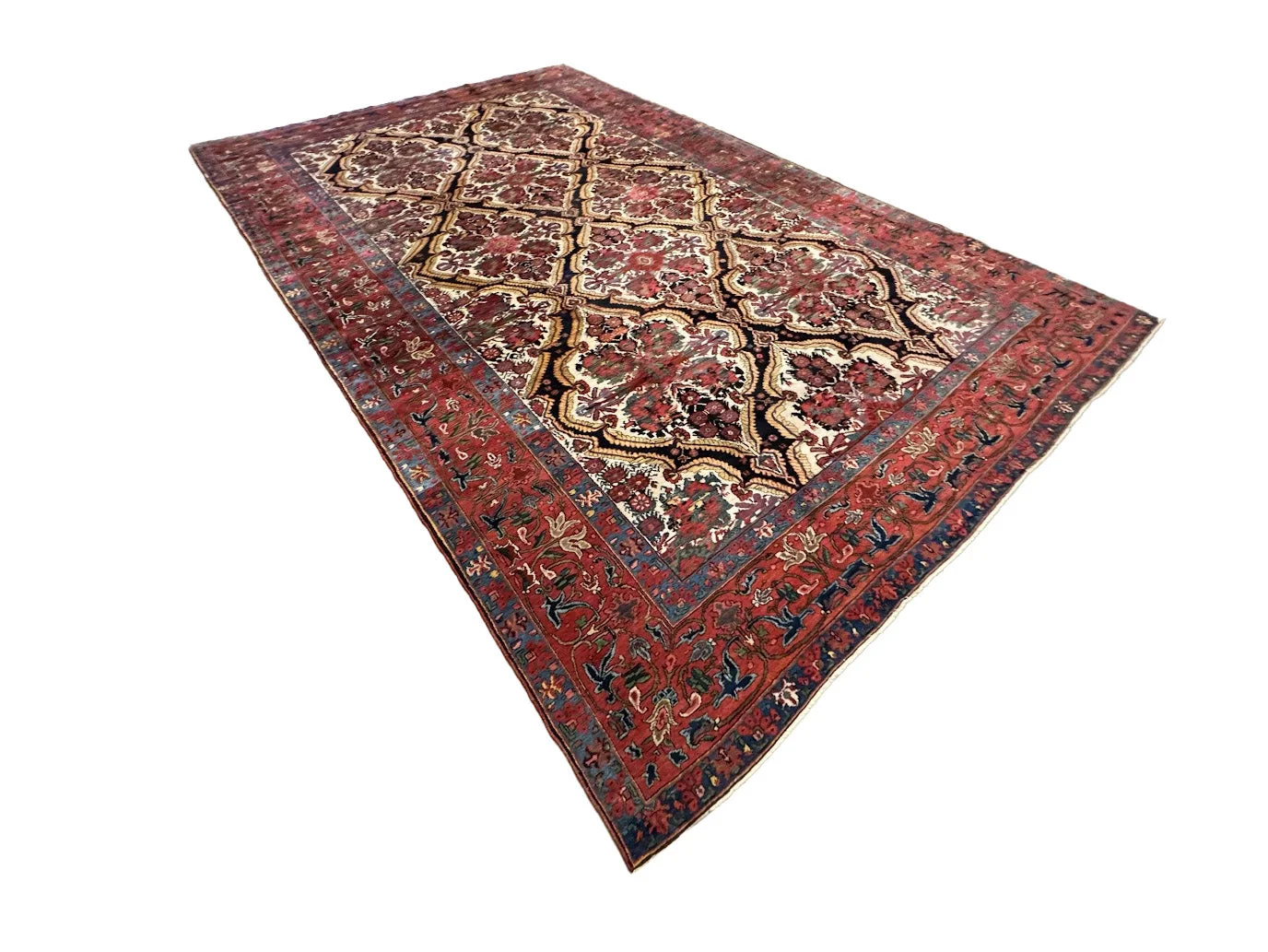 Antique Bakhtiari Rug | 12' X 19' - photo 4