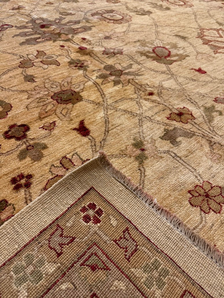 Peshawar Rug | 12'X 17'6" - photo 9