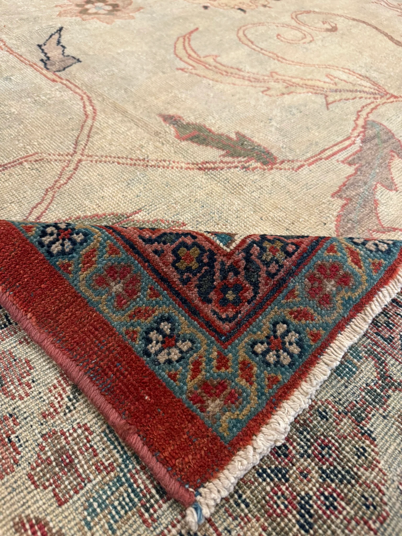Antique Sultanabad Rug | 10' x 13'5" - photo 12