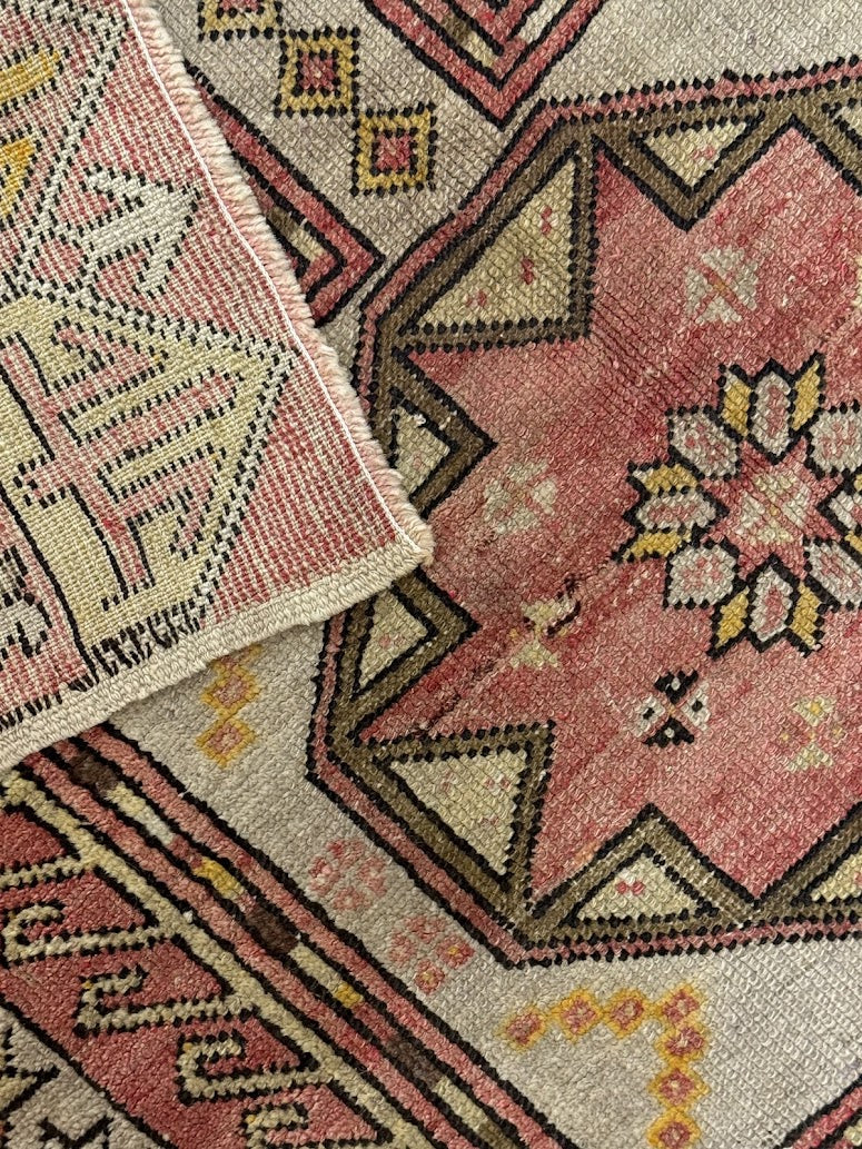 Vintage Oushak Rug | 4'5" X 10' - photo 7