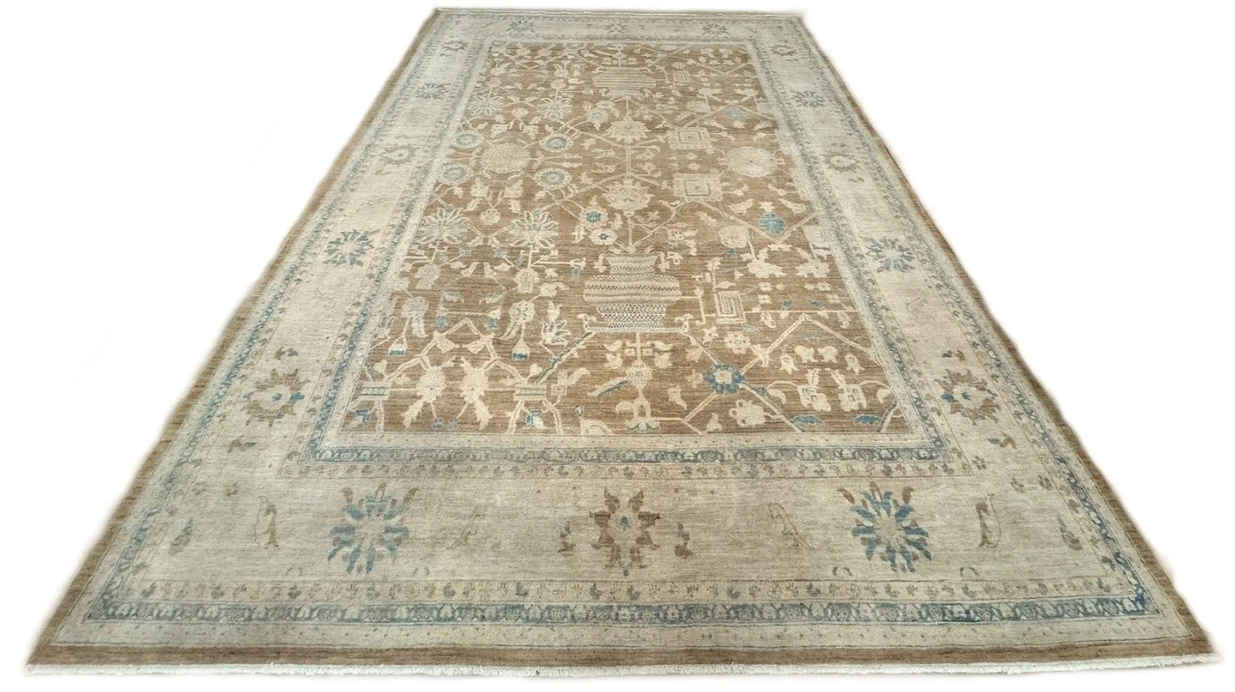 Ziegler Rug | 9'7" x 14'1" - photo 3