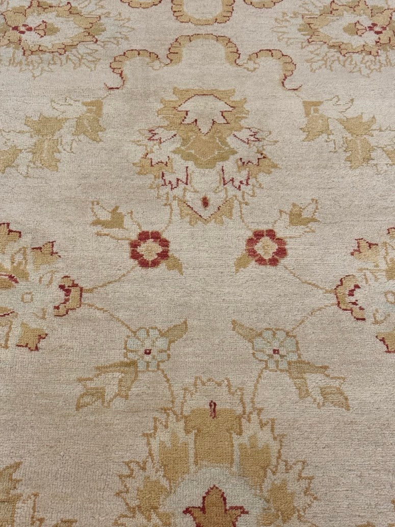 Agra Rug | 8'1" X 11'6" - photo 10