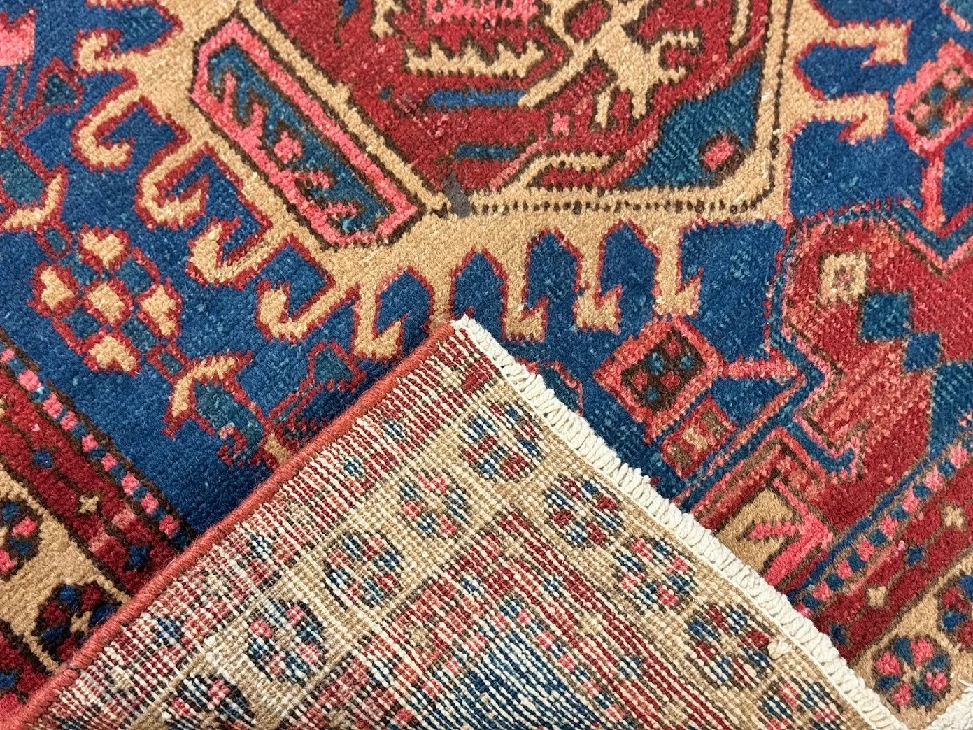 Vintage Heriz Rug | 2'11" X 4'2" - photo 7