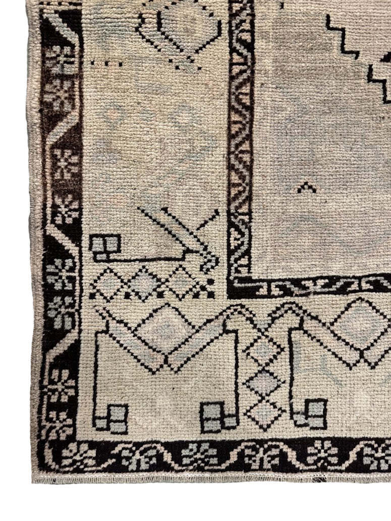 VIntage Oushak Rug | 3'8" X 6'10" - photo 6