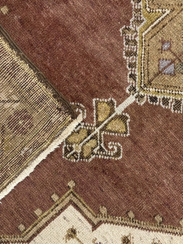 Vintage Oushak Rug | 3'8" X 6'7" - photo 8