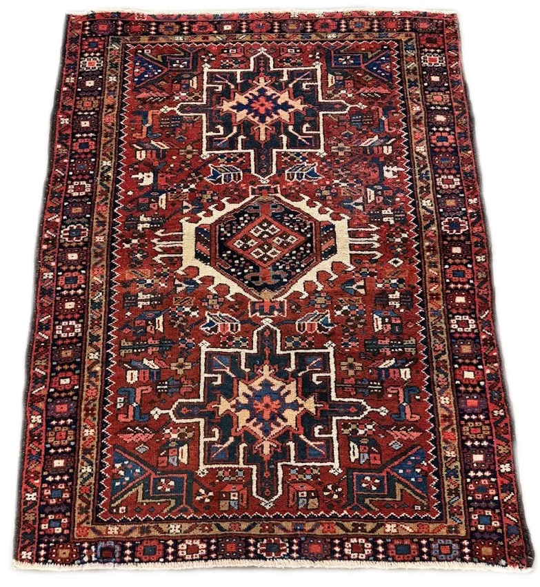 Fine Karajeh Heriz Rug | 3'6" X 4'6" - photo 2