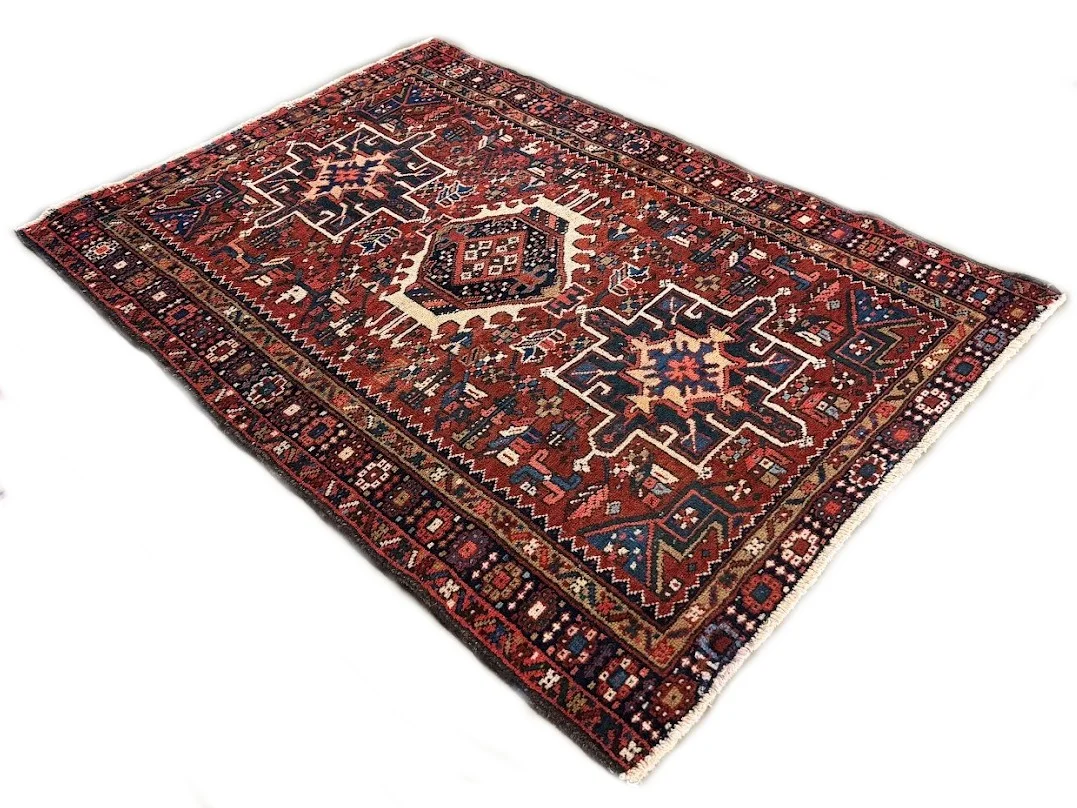 Fine Karajeh Heriz Rug | 3'6" X 4'6" - photo 5
