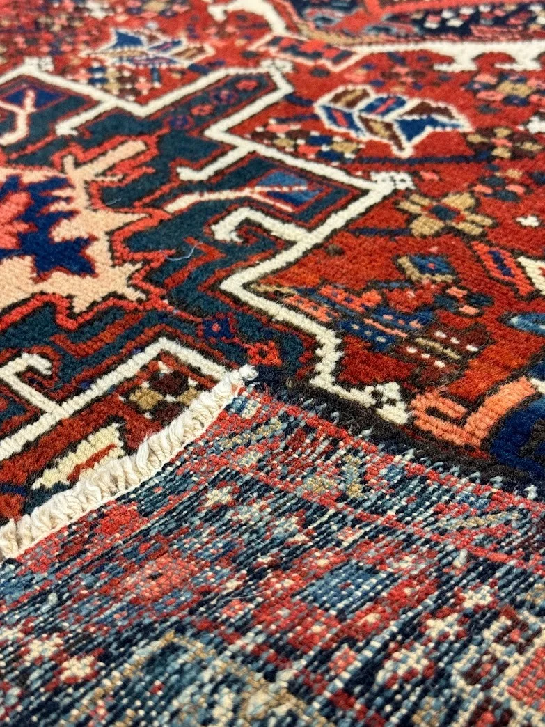 Fine Karajeh Heriz Rug | 3'6" X 4'6" - photo 9