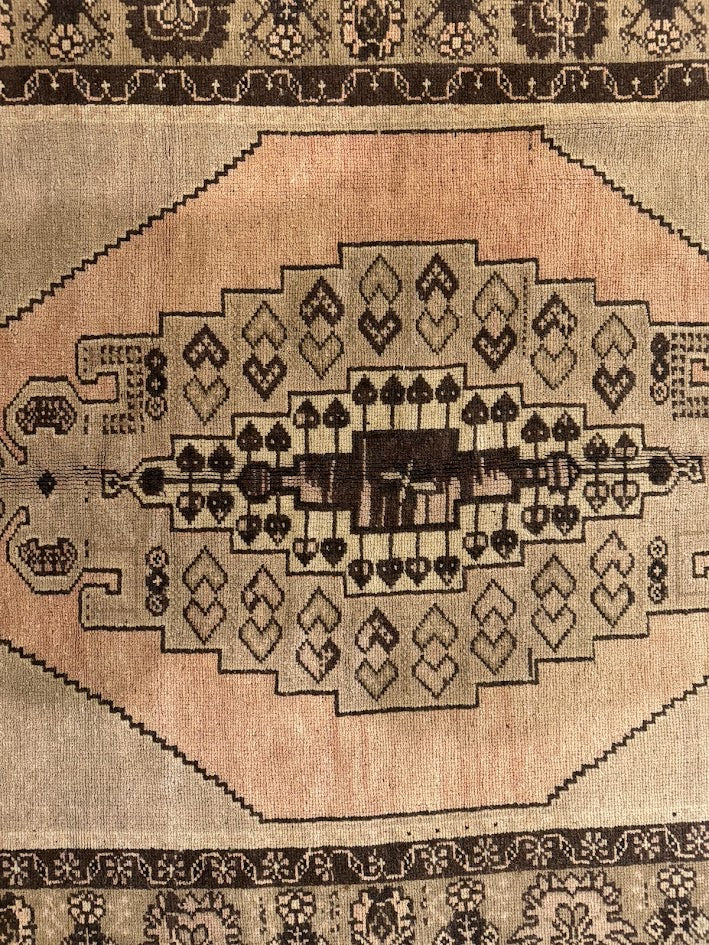 Vintage Oushak Rug | 4'7" X 7'10" - photo 9