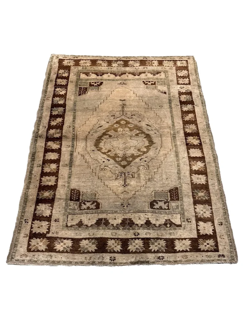 Vintage Oushak Rug | 4'7" X 6'6" - photo 3