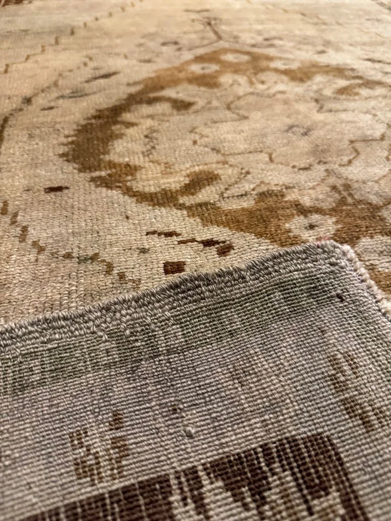 Vintage Oushak Rug | 4'7" X 6'6" - photo 8
