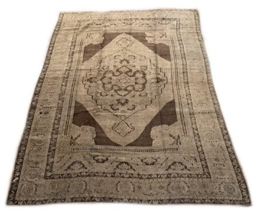 Vintage Oushak Rug | 5'9" X 8'9" - photo 2