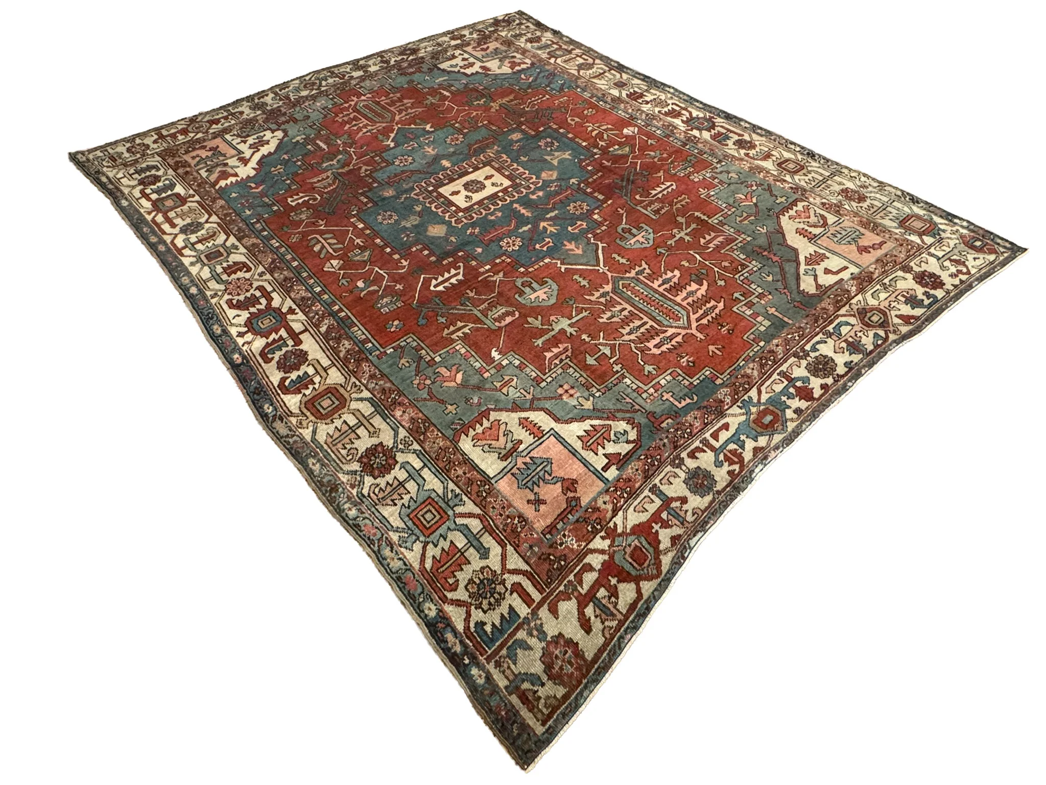 Antique Serapi Heriz Rug | 9'8" x 11'7" - photo 5