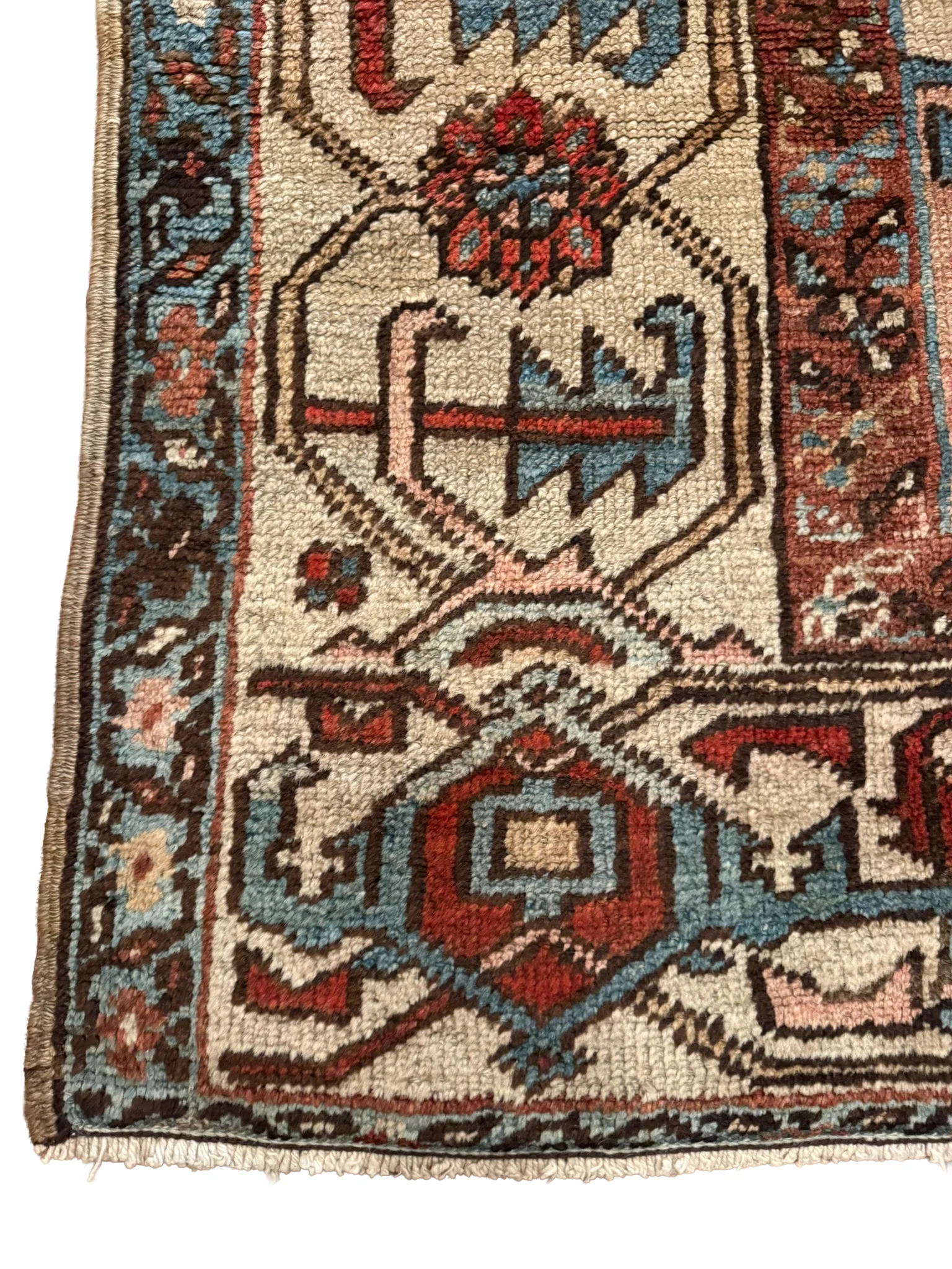 Antique Serapi Heriz Rug | 9'8" x 11'7" - photo 9