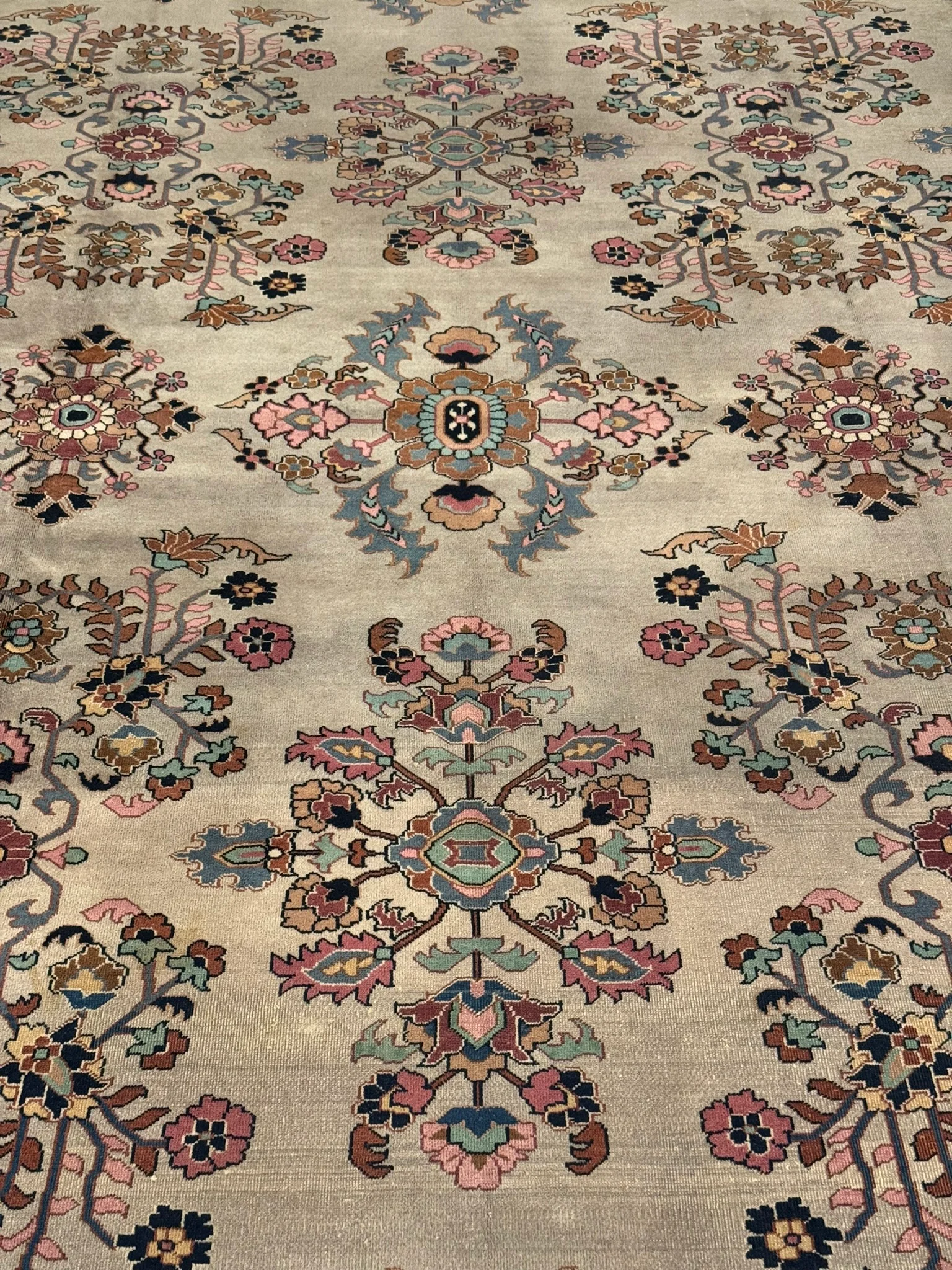 Antique Fine Agra Rug | 10' x 14' - photo 7