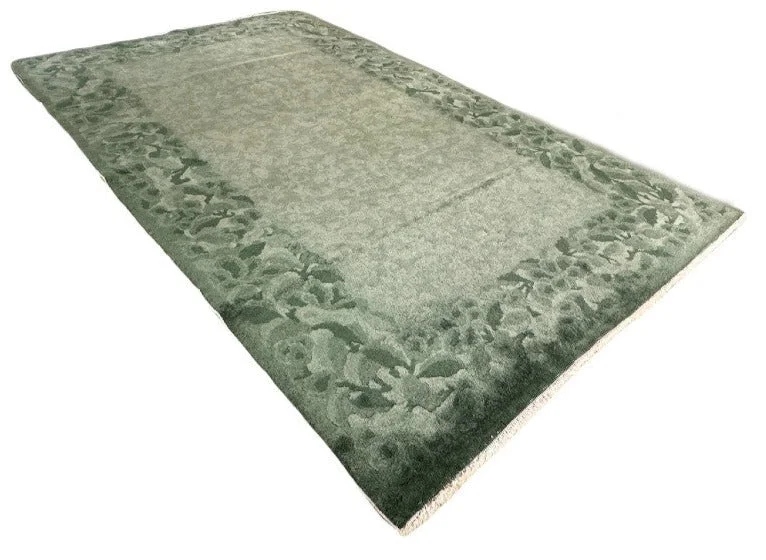 Chinese Rug |  4' X 6'8 - photo 4
