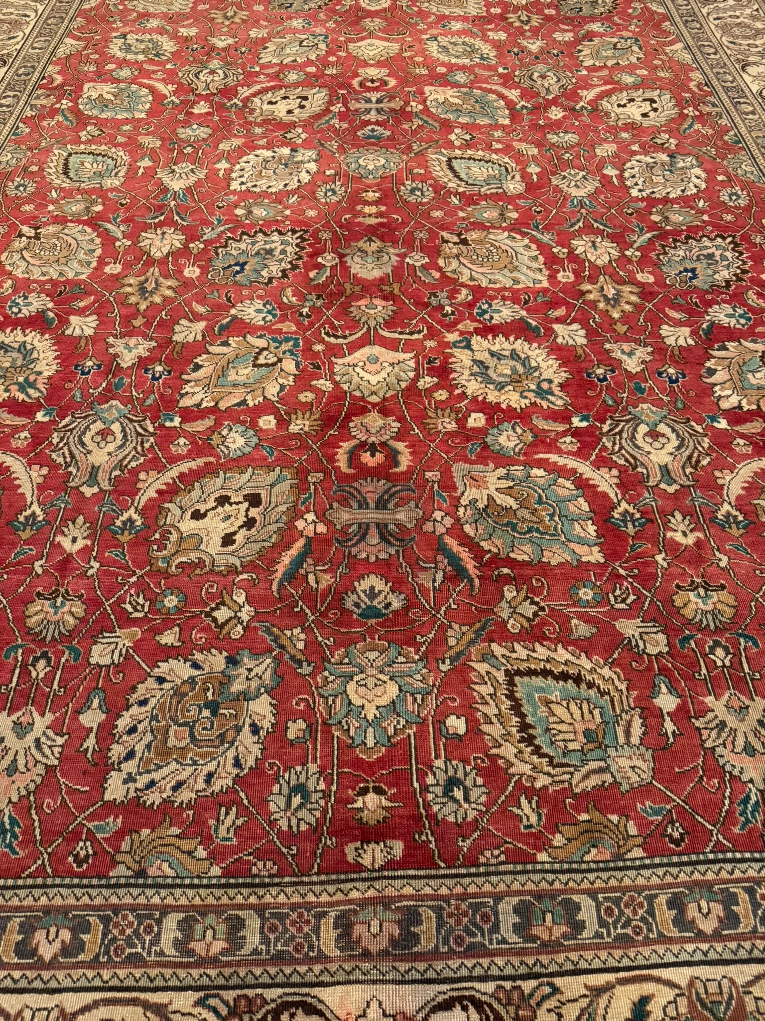 Fine Tabriz Rug | 10'11" x 14'3" - photo 6