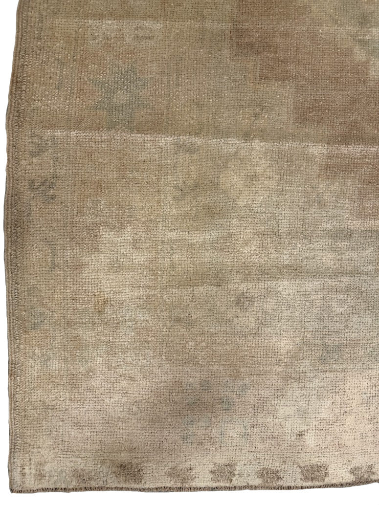 Vintage Oushak Rug | 4'2" x 7'11" - photo 5